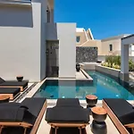 Uma Ray Hotel 3*