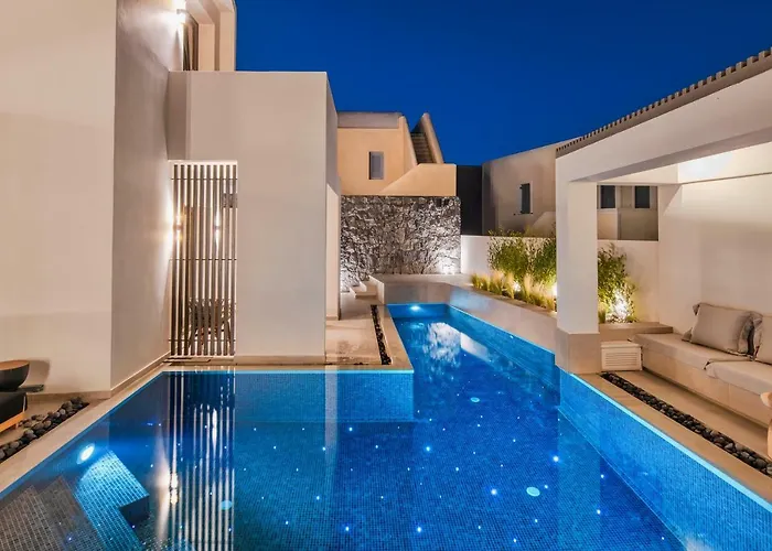 Uma Ray 3* Fira (Santorini)