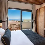 Uma Ray Hotel
